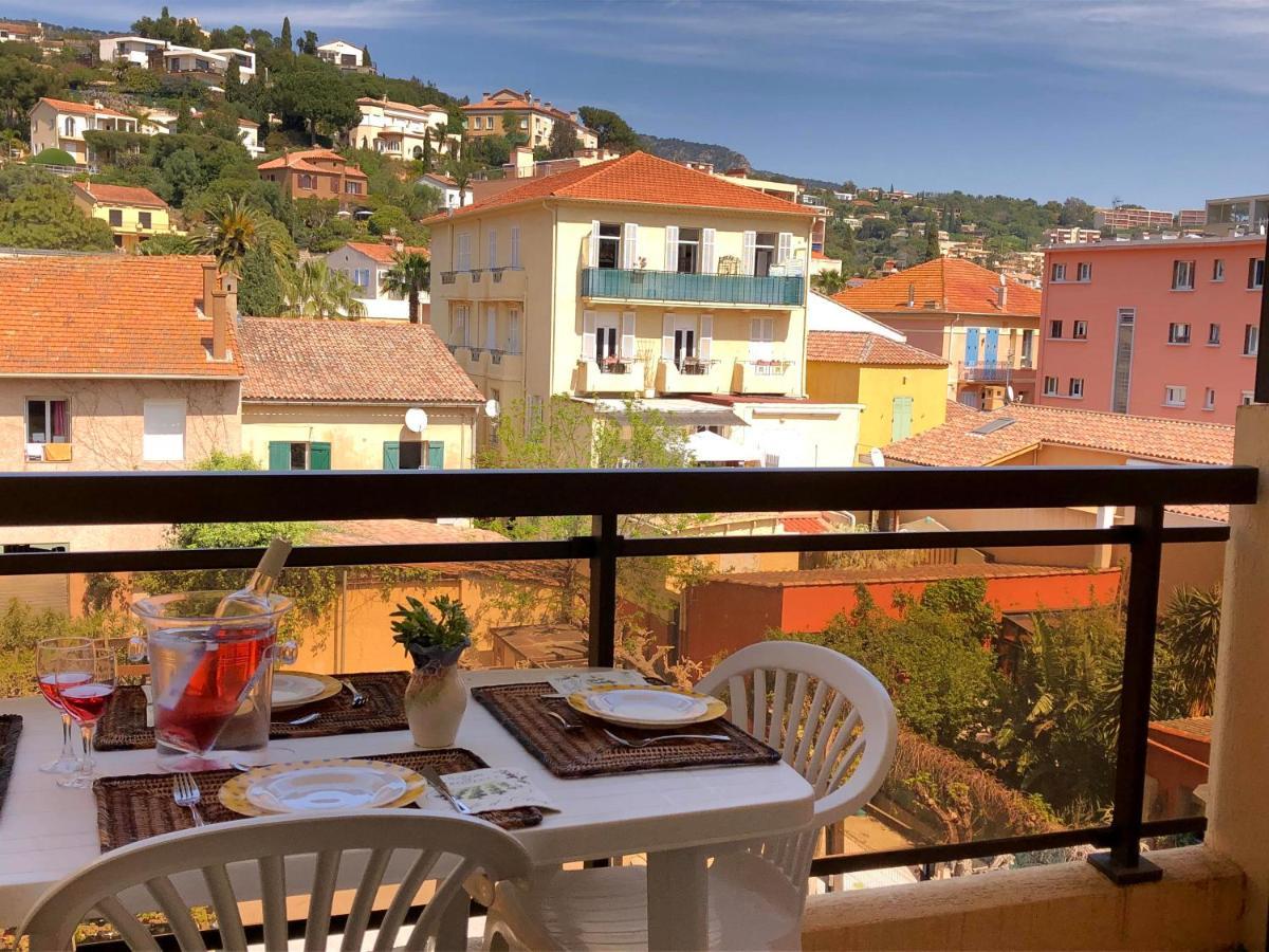 Residence Le St James Le Lavandou Exterior photo